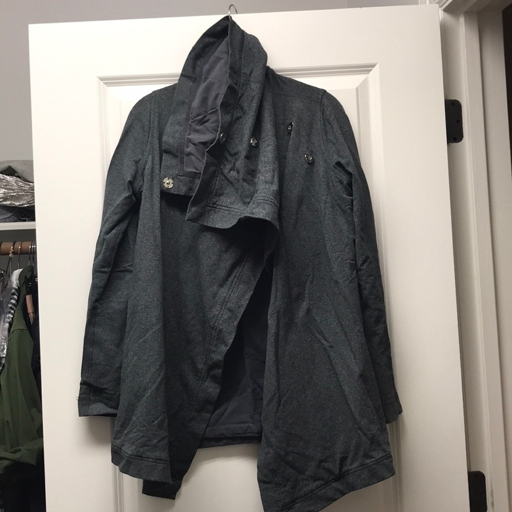 Lululemon wrap sweater in charcoal size 6